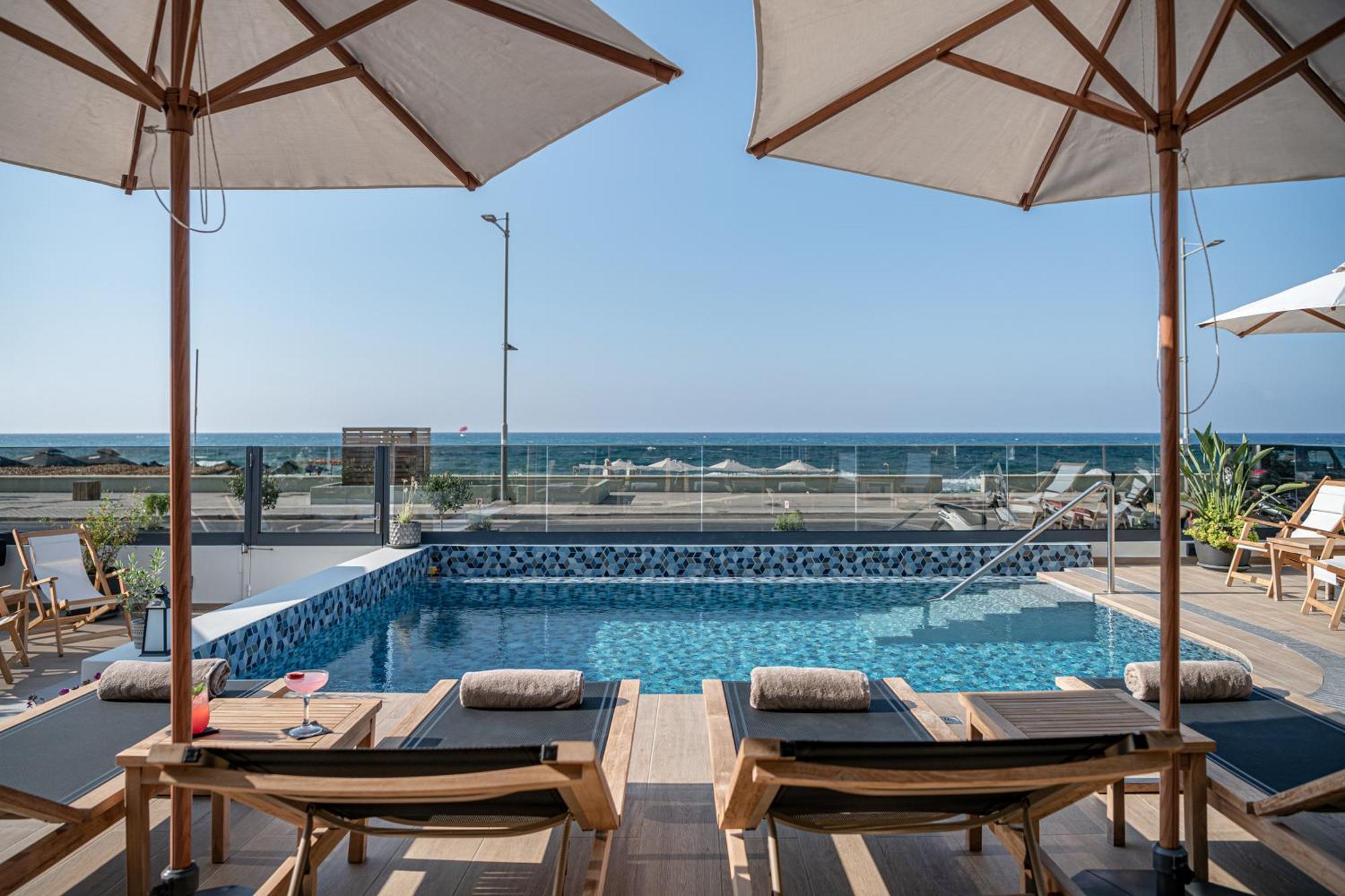 Calla Luxury Seafront Suites Ретимно Экстерьер фото